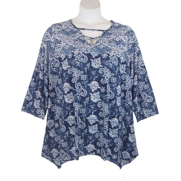 NEW Avenue 26/28 Blue Paisley Sharkbite 3/4 Sleeves Caged V-Neck Women's Plus - Picture 2 of 13